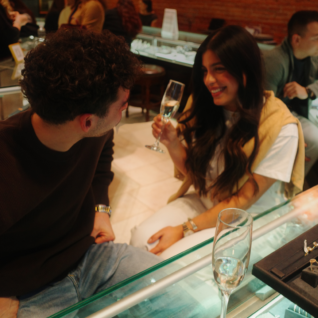 New to Engagement Ring Shopping? Book a First Look