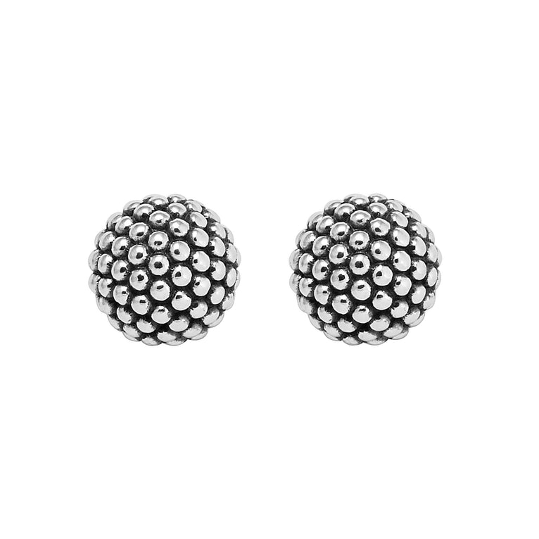 Stud earrings with Classic Caviar beads in sterling silver. 