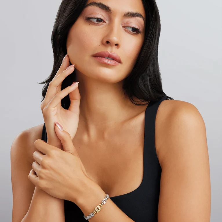 Two-Tone Petite Interlocking Diamond Link Bracelet