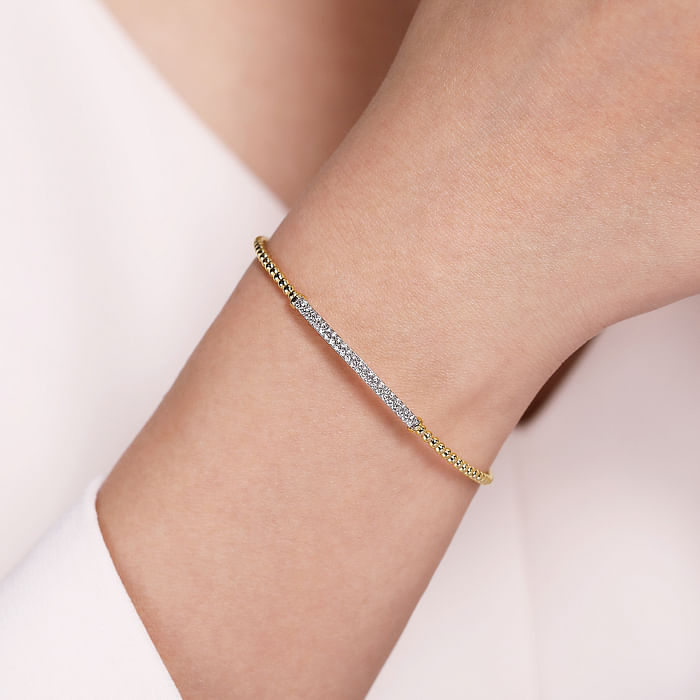 Bujukan Diamond Bar Split Bangle