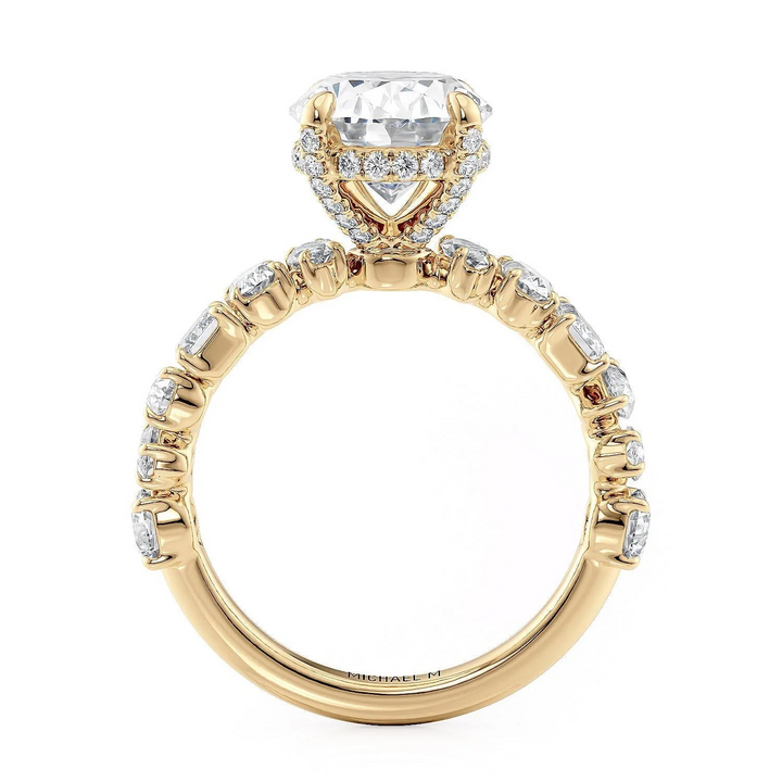 18k Yellow Gold Oval Diamond Engagment Ring
