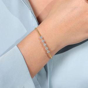 Bujukan Diamond Cluster Bangle