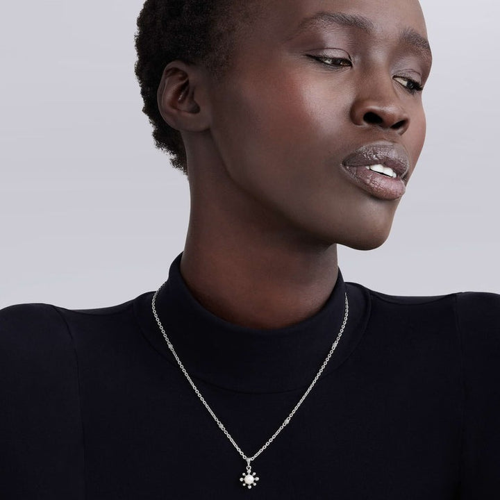 Luna Fleur Pearl Pendant