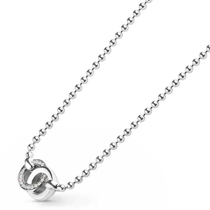 Silver Interlocking Diamond Pendant Necklace
