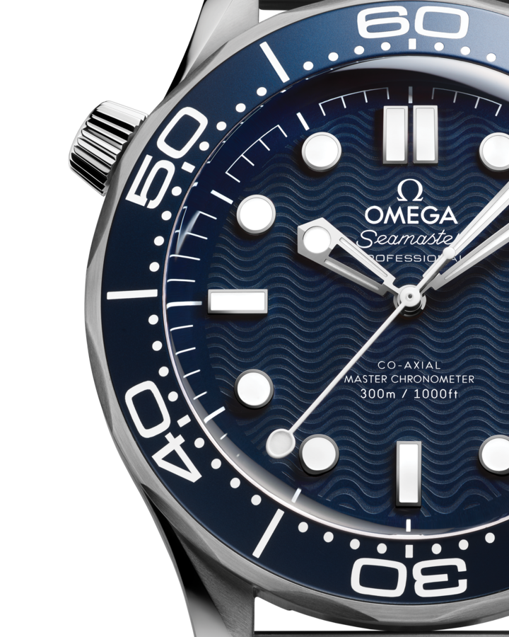 James Bond 60th Anniversary: Seamaster Diver 300M