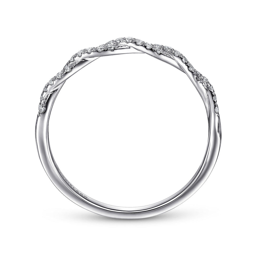 A side view of a ring made of white gold. The side view shows the white-gold band from the top.