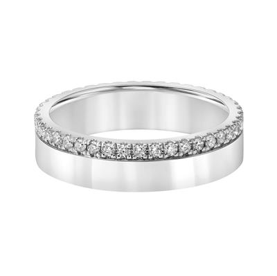 A white-gold ring in the middle of a white background featuring a split pave design