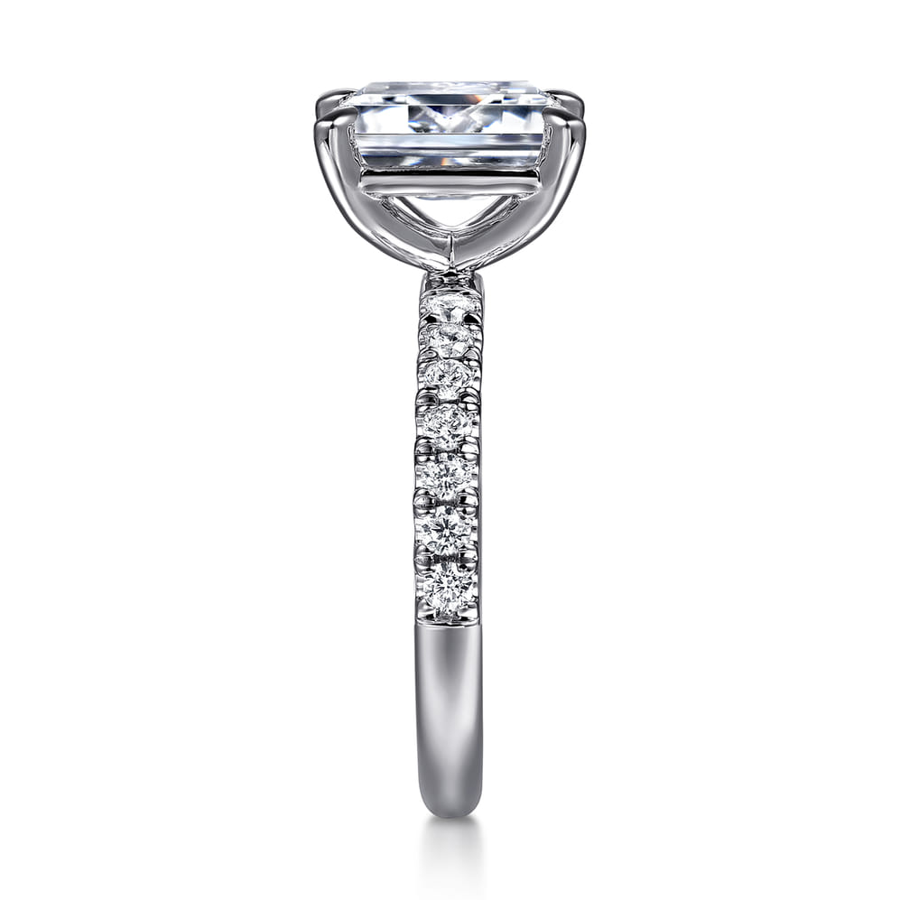 14K White Gold Emerald Diamond Engagment Ring