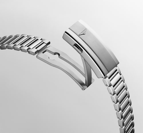 Close up of the clasp to a LONGINES L1.648.4.92.6
