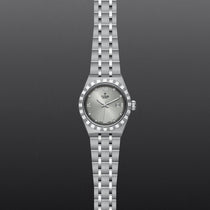 Tudor Royal