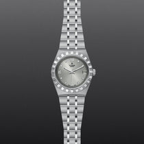 Tudor Royal
