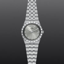 TUDOR Royal