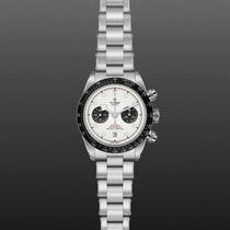 Black Bay Chrono