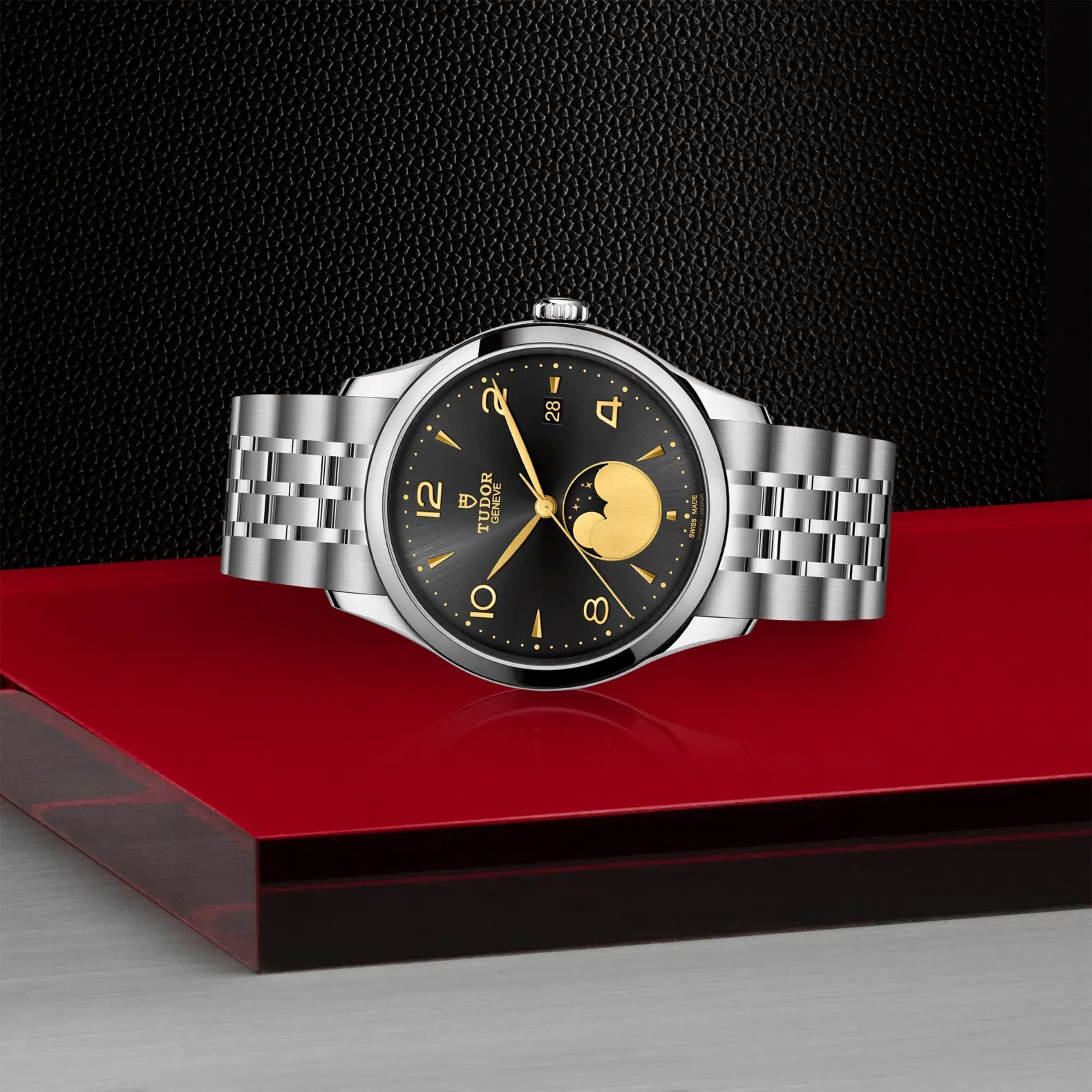 TUDOR 1926 Luna - Richter & Phillips Jewelers