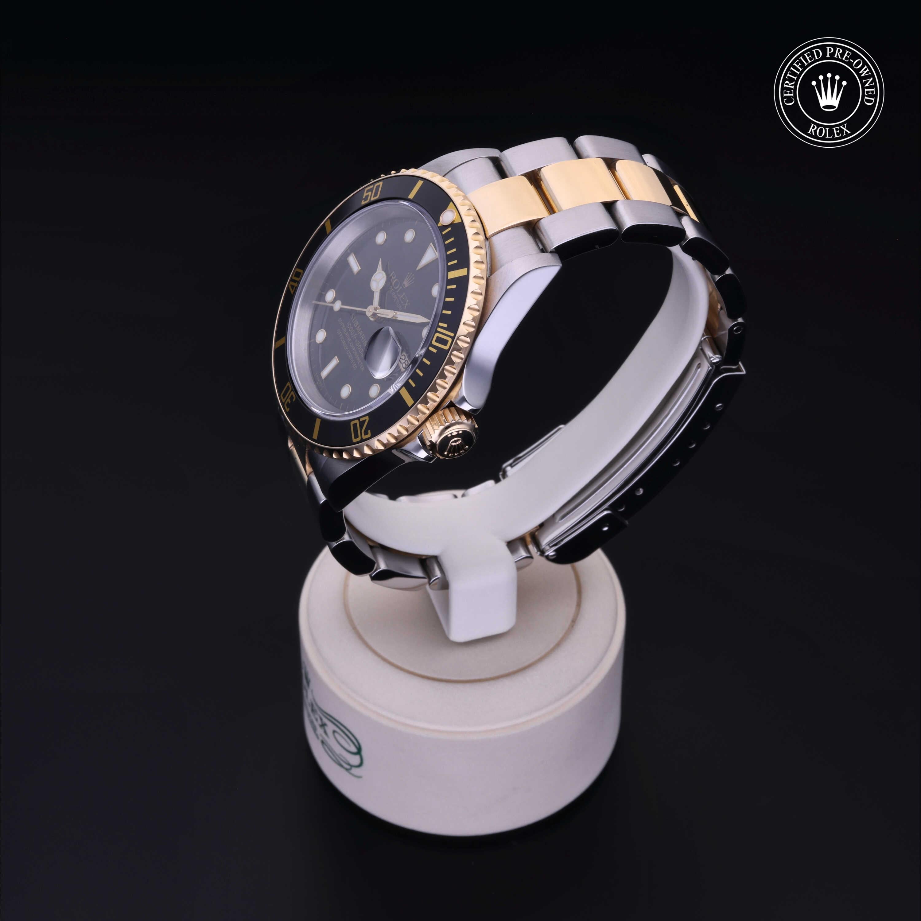 Oyster Perpetual Submariner Date