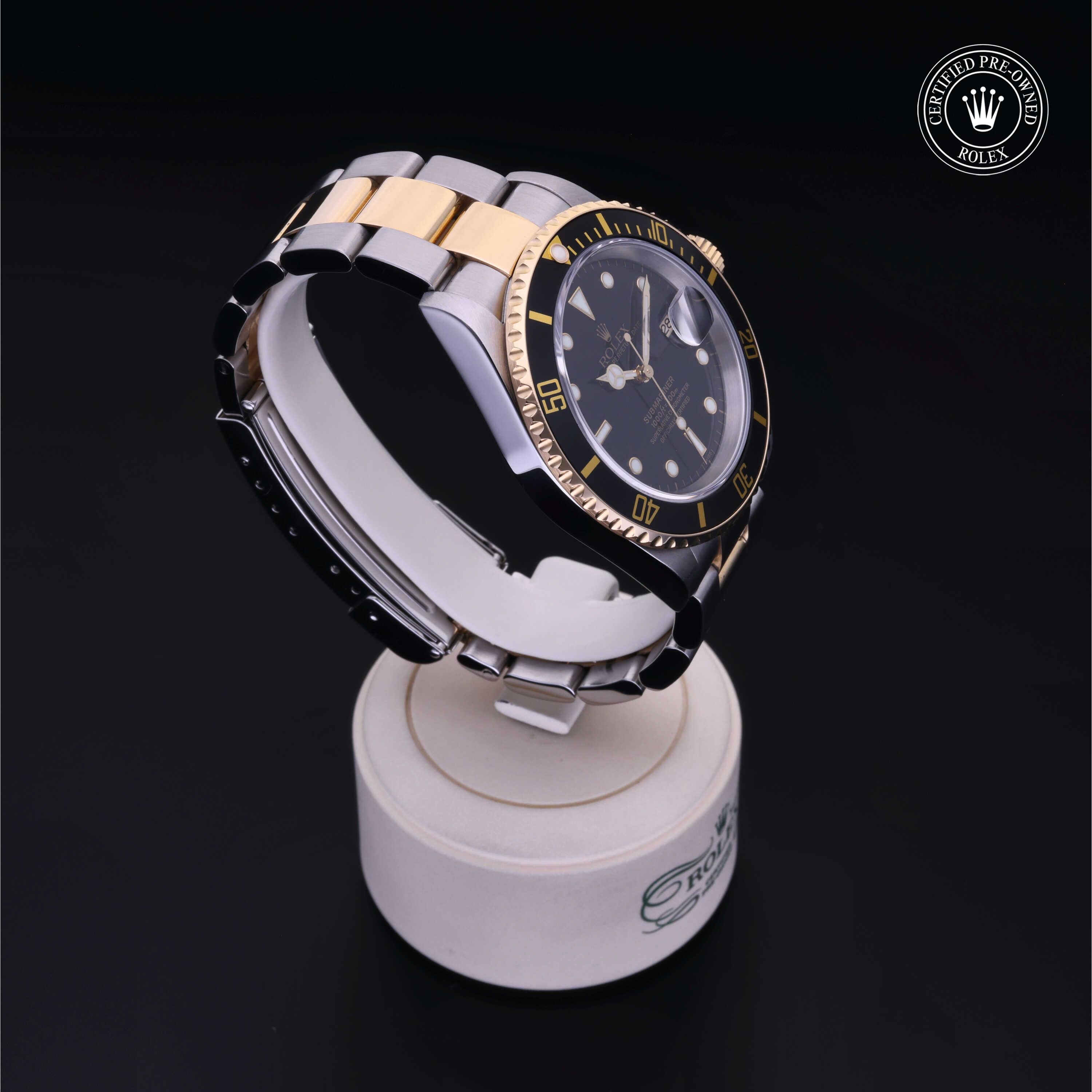 Oyster Perpetual Submariner Date