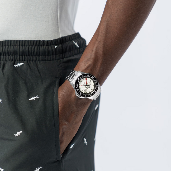Khaki Navy: Scuba Automatic GMT 43mm