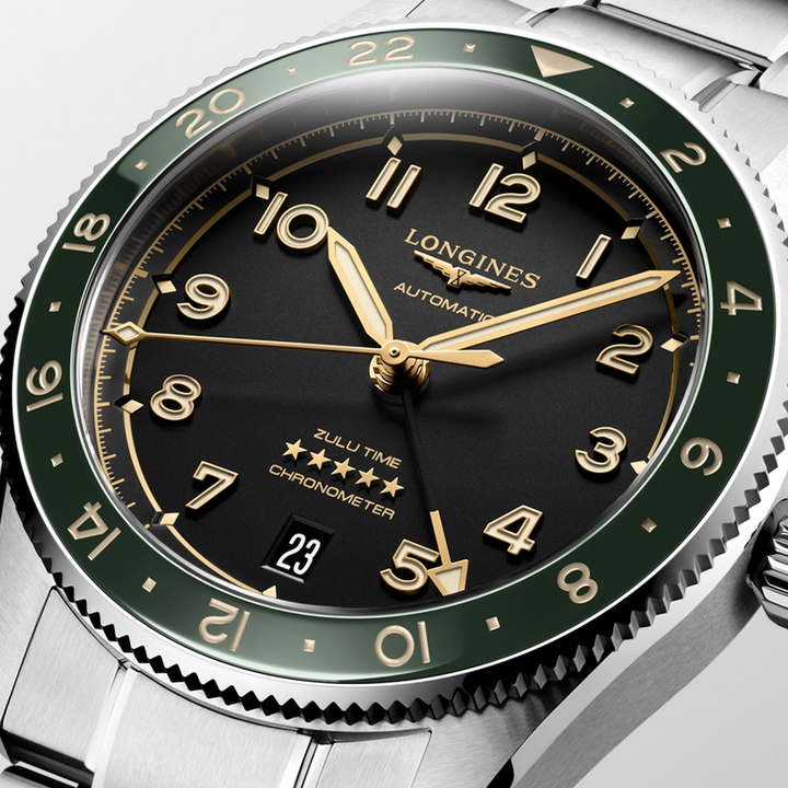 LONGINES Spirit Zulu Time L3.802.4.63.6 Anthracite Dial Close-Up With GMT Hand and Ceramic Bezel