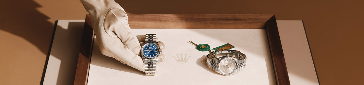 Rolex Rolex Submariner Date desk clock 80 mm, stainless steel C909010LN-0001 in , C909010LN-0001 - Richter & Phillips